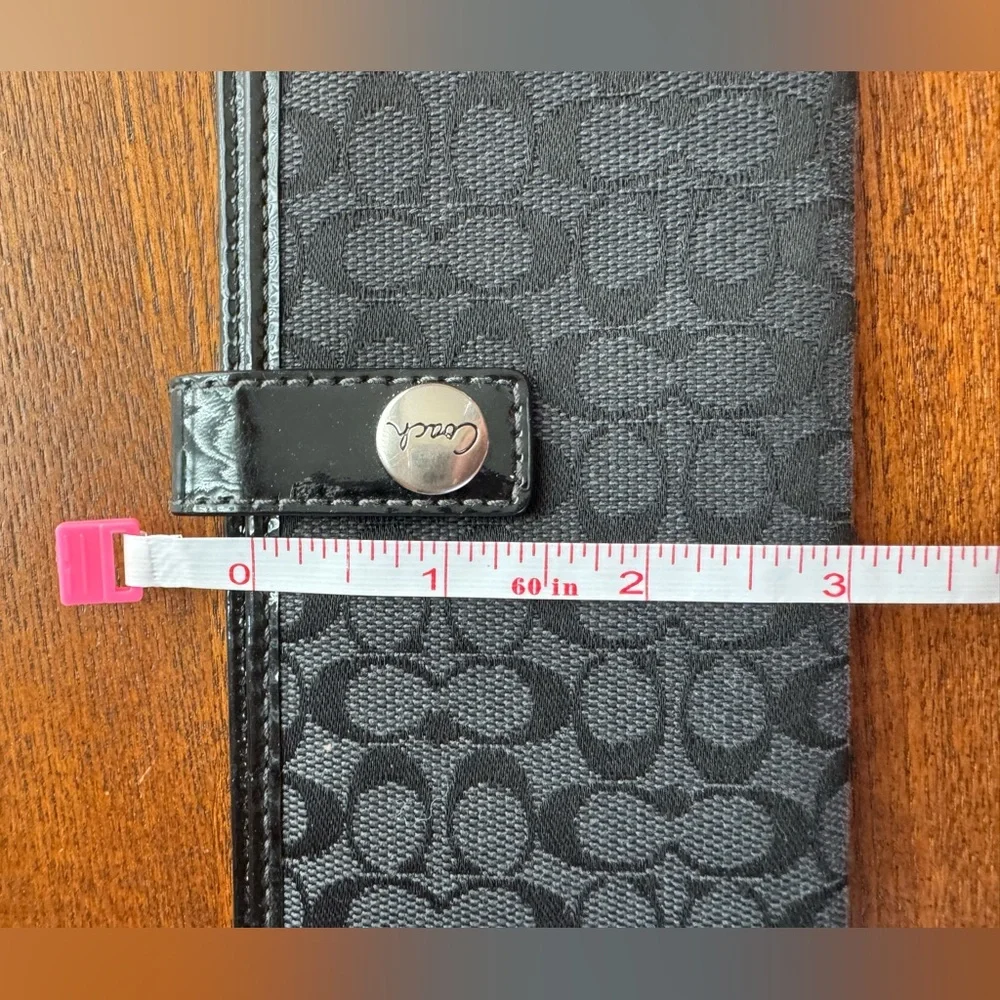 Coach Signature Black Canvas Slim Wallet W/ Patent Leather Trim - Picture 13 of 15